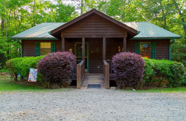 Vous recherchez un chalet et une détente ultime? Ce chalet décoré par allemand est l'escapade parfaite!