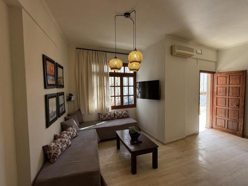 Mariliana Apartments Just 15 Steps from the Libyan Sea