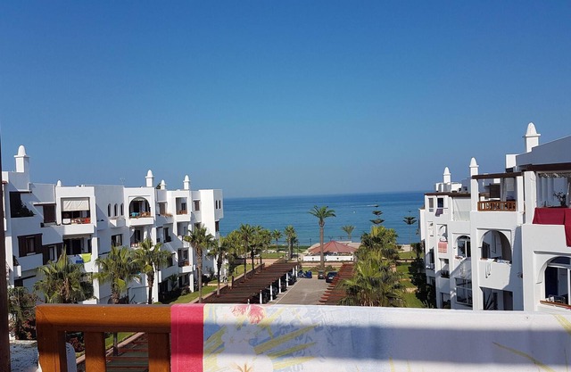 Marina Beach, appartement de 2 chambres avec vue sur la mer