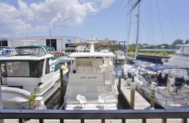 Marina One Bedroom Villa by RedAwning