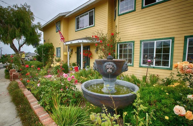 Marina Street Inn