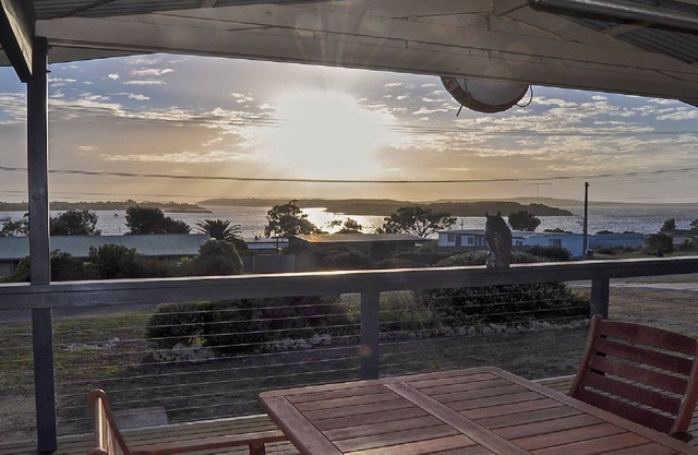 Mariner's View tiene vistas panorámicas de la bahía y es una excelente opción de alojamiento asequible en Coff