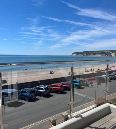 Mariners Hotel