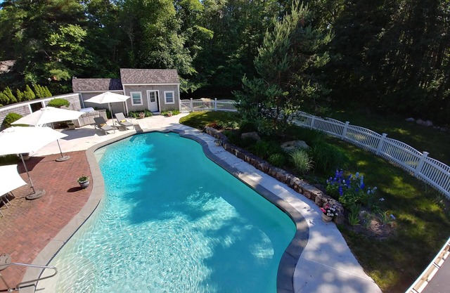 Marion -Village Beau Pool House ... Parfait