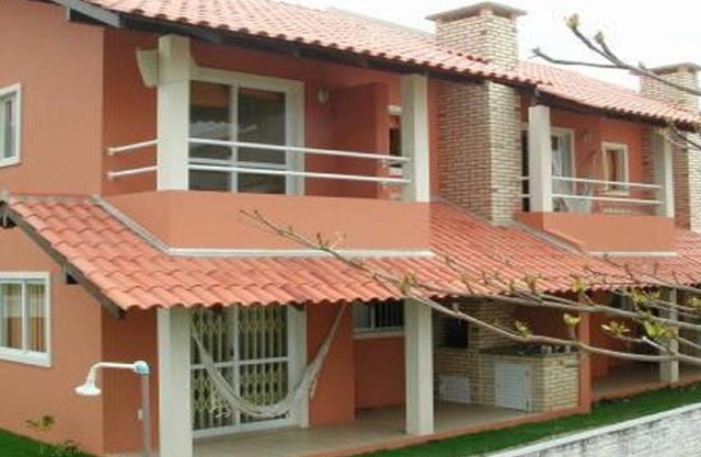 Maisons de ville avec air et wifi à 100 mètres de la mer de Mariscal Beach, Bombinhas, SC