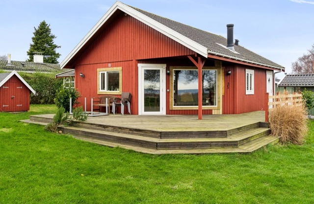 "Marlies" - 300m from the sea by Interhome