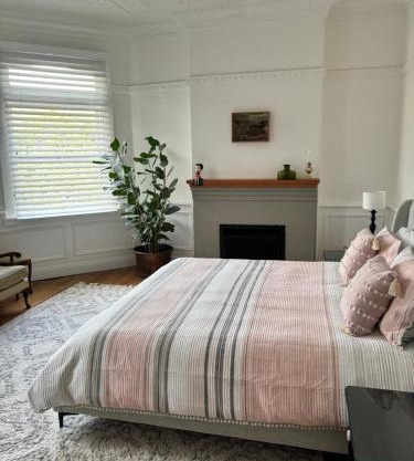 Marrickville Unique and Fresh Renovated Apartment