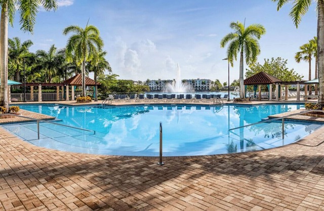 Marriott Villas at Doral 2BD sleeps 8