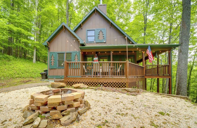 Mars Hill Home w/ Fire Pit + Amenity Access!