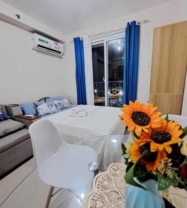 MaryneL Suites