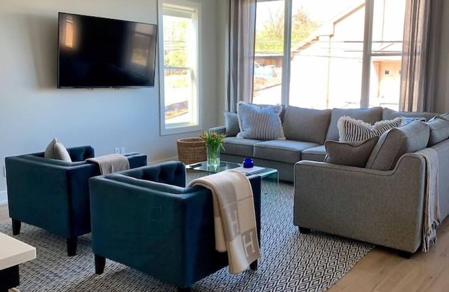 MASSIVE Nashville Retreat - Vues sur la ville - SLEEPS 48