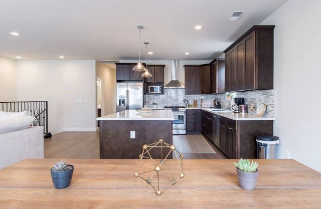 Massive Stylish Home in an Amazing Location in San Francisco!