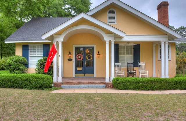 Masters Rental- 2.5 mi from course! 4 Bd/ 3 Ba
