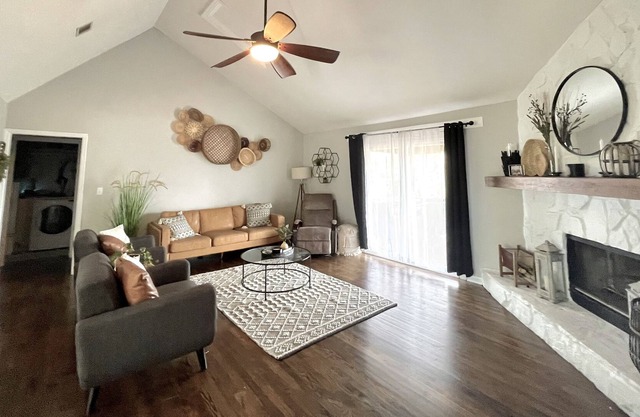 MASTERS RENTAL w/pool Beautiful cozy ranch home. 5 miles from Augusta Nationals.