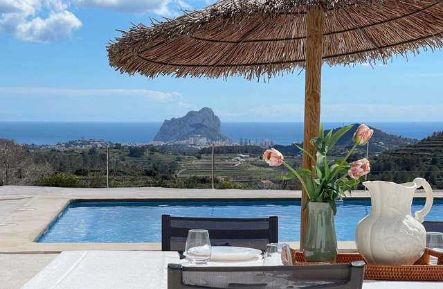 MATIMI - Maison rurale confortable avec vue sur la mer et les montagnes