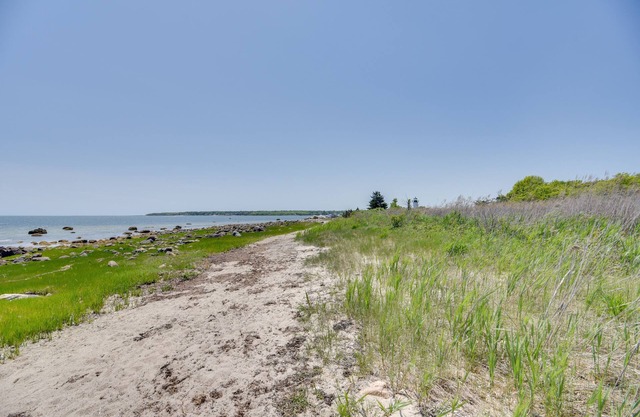 NOUVEAU! Mattapoisett House avec 7 acres et plage priv��e