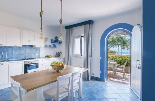 Matte- Sea view flat located in the Ruve Bianche Residence with swimming pool and private beach
