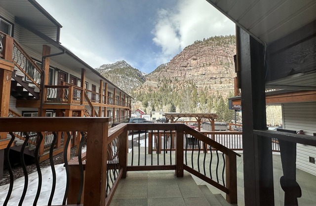 Matterhorn Inn Ouray