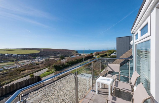 Mawgan Porth Apartments