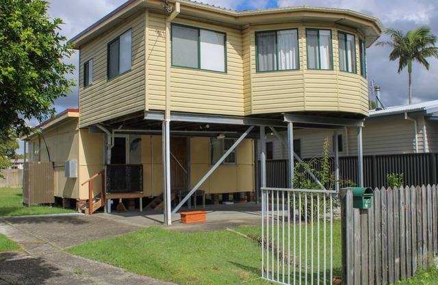 Maxi Jean Retreat @ Crescent Head