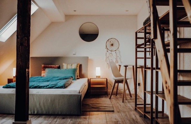 Mayen, Bäckerstr, Privatzimmer Nr3, Innenstadt, nähe Nürburgring & Burg Eltz, Gemeinschaftsbad