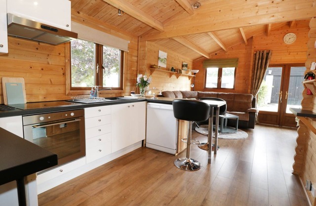 MAYFIELDS LODGE, familial et convivial, avec un jardin à Wem, Ref 965142