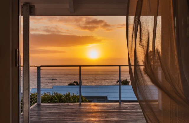 Mayflower Stunning Seaview House