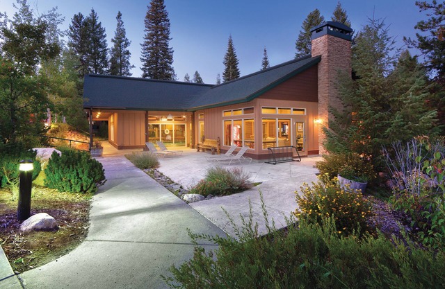 McCall, ID: 2 Chambre Condo w / Resort Pool 1 Mi De Lakes State Park & ​​Ponderosa