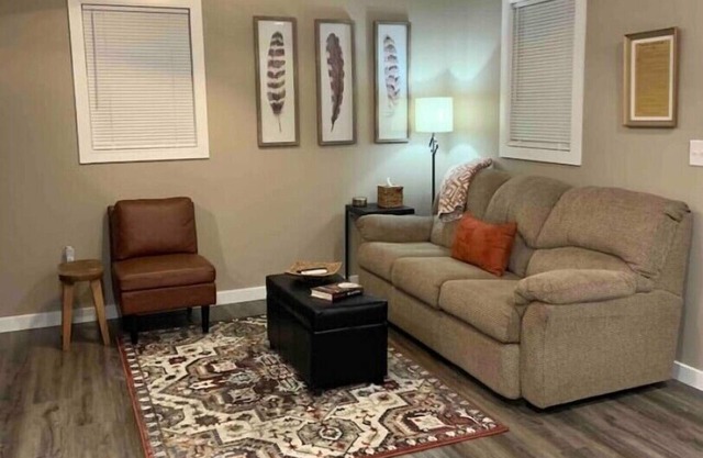 McClusky Trail Guesthouse Convenient Access to Jerseyville, Grafton & Alton