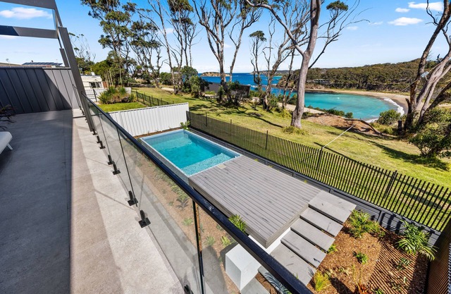 McKenzies Beach House - New Home on Beach with Views and Heated Swimming Pool