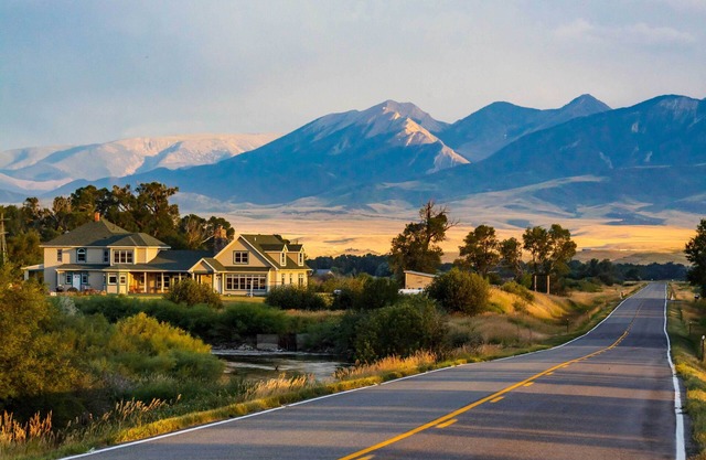 'McNiven's Rest' Guest House w/ Mtn Views!