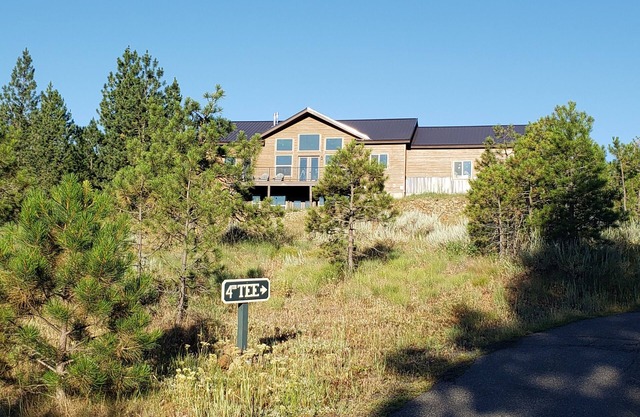 Meadow Creek golf, sauna, views!