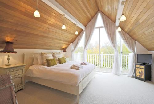 Meadow Lodge