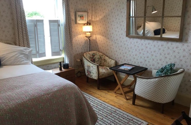 Mecklenburgh Inn