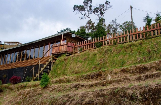 Medellín Nature Cabin. Great location in Santa Elena, close by Parque Arvi