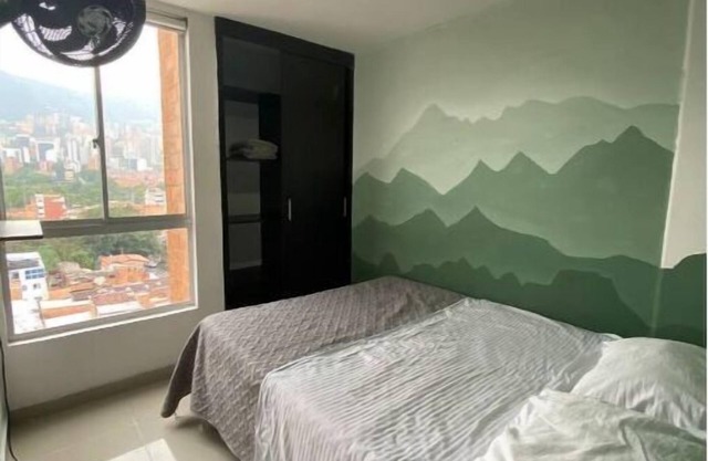 Medellin Condo 3 Bedroom/2 Full Bath with WiFi