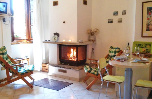 Tour médiévale dans un village pittoresque