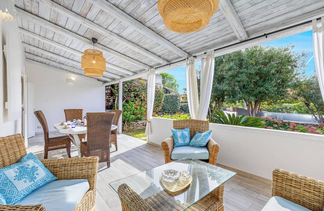 Maison de vacances méditerranéenne avec Wi-Fi, climatisation, jardin et terrasse