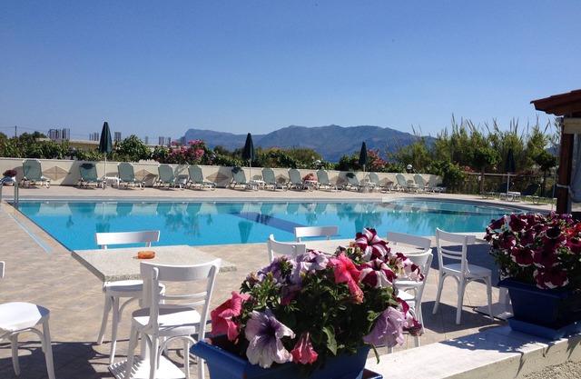 Mediterranean Hotel Apartments & Studios