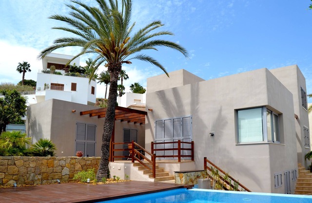 Mediterranean Villa avec piscine et jardin