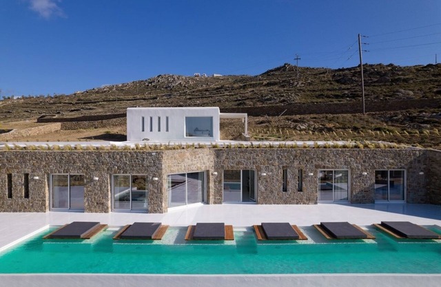 Mega Mansion I - Six Chambres Villa, Couchages 13