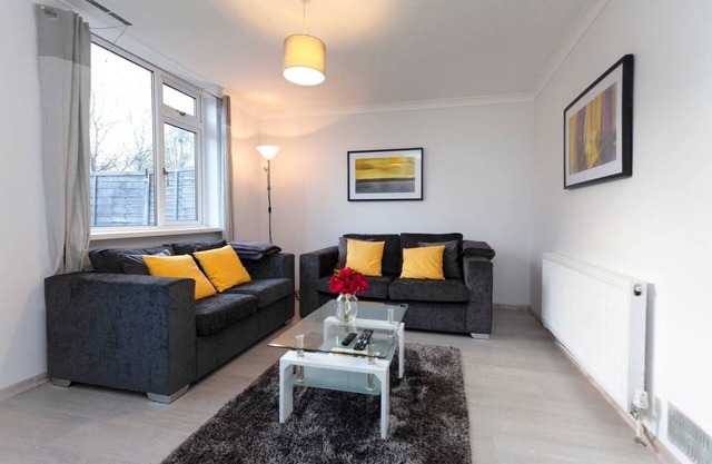 ⭐MegaShelley | Près de Uni | 3BD | Wifi | Parking⭐