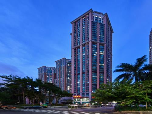 Meiyi Grand Hotel Shenzhen Convention & Exhibition Center Huanggangcun Metro Station Branch