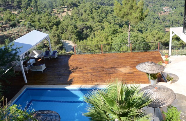 Melisa Villa avec vue sur la mer piscine privée et jardin toutes les chambres sont climatisées