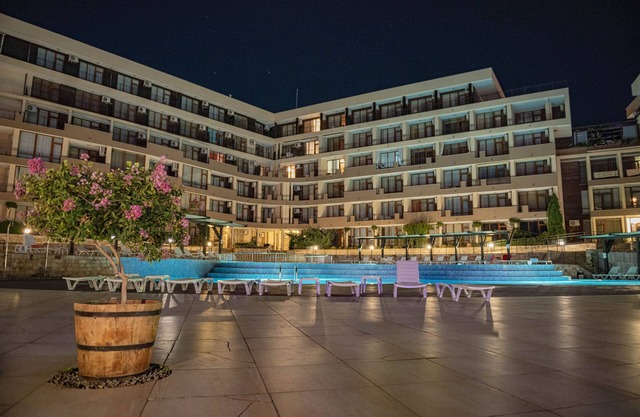 Menada Luxor Apartments