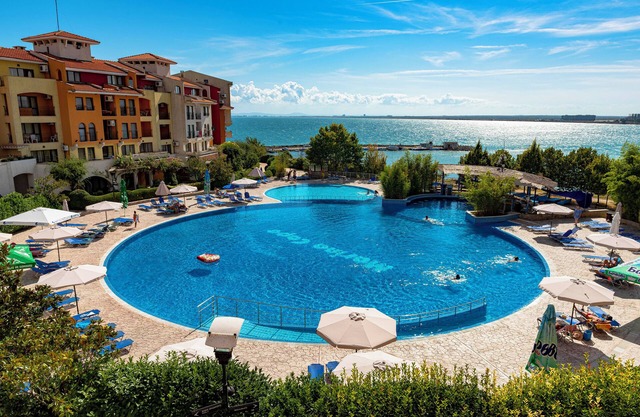 MENADA * Marina Cape * Comfortable studio with balcony and sea view!