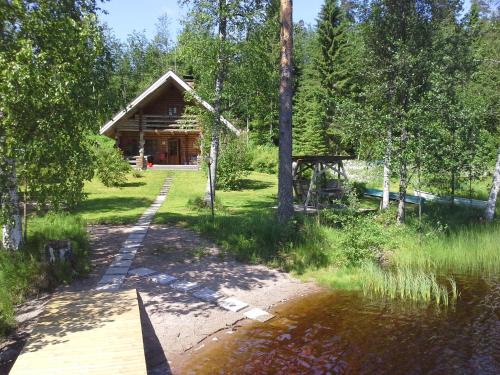 Menninkäinen Cottage