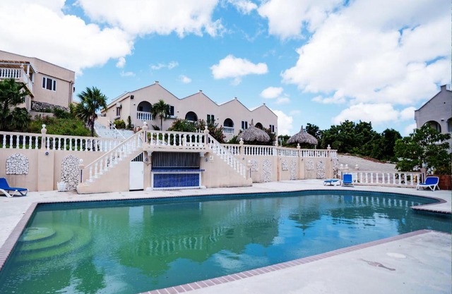 Merakii Beach Resort - Suite 4