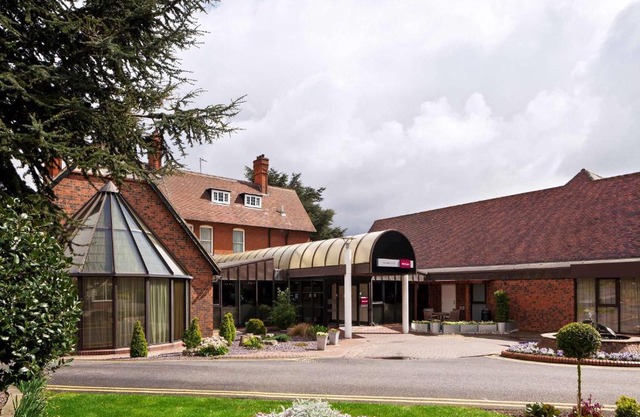 Mercure Hull Grange Park Hotel