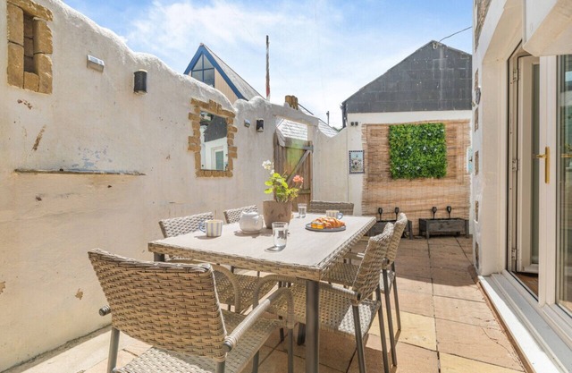 Mere Haven - Three Bedroom House, Sleeps 6